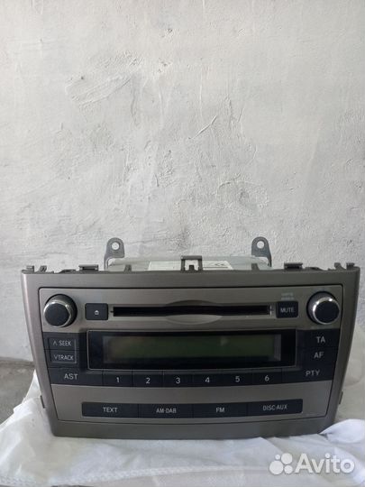Авто магнитола. Авенсис270