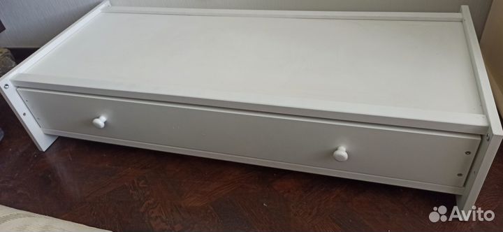 Детская кроватка + ящик + матрас + наматрасник