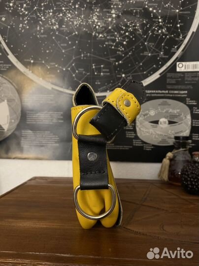 Желтая сумочка