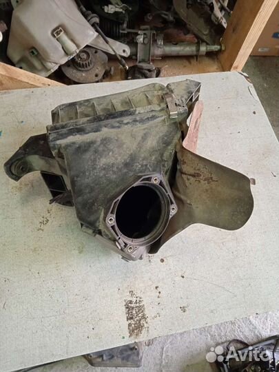 Корпус воздушного фильтра Audi A4 B5 ауди а4 б5