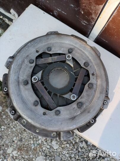 Корзина сцепления и маховик