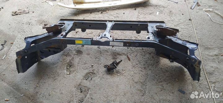 Телевизор Subaru Forester SF5 EJ20 1998