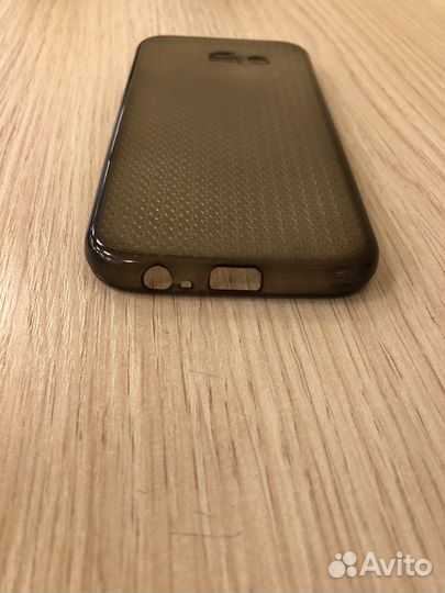 Чехол на телефон Samsung A5 в хор.состоянии