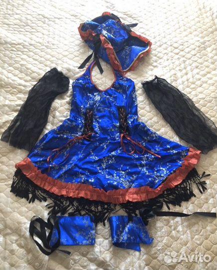 Карнавальные костюмы Пиратки (взрослый)