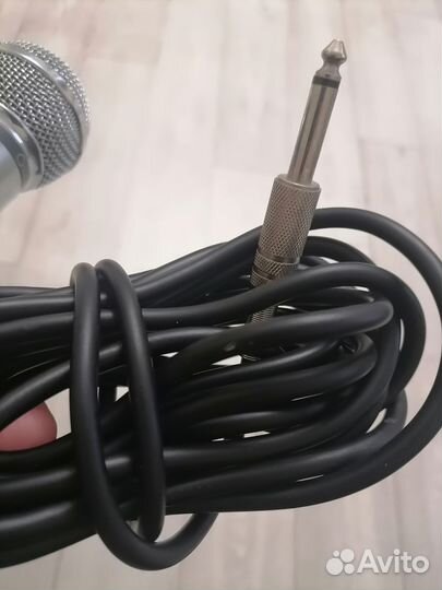 Микрофон для караоке проводной LG ACC-M900K