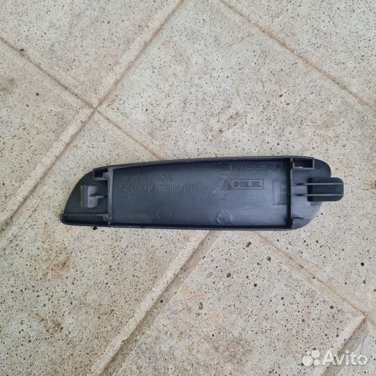 Накладка Nissan Pathfinder (R52) 849483JA0A