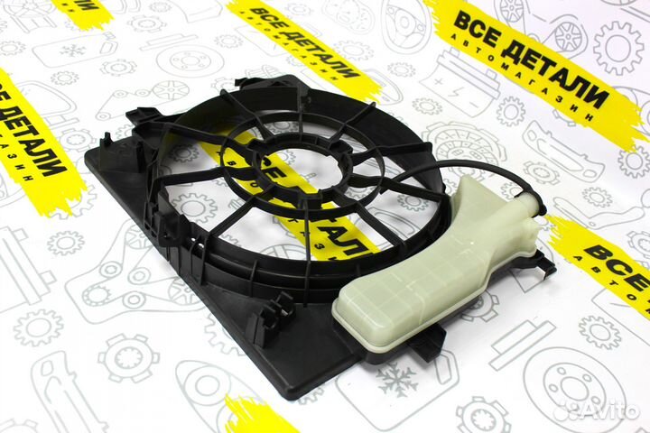 Диффузор радиатора Hyundai Solaris /Kia Rio 3