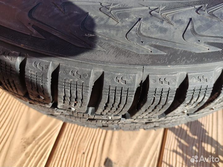 Nokian Tyres Hakkapeliitta 7 195/65 R15 95T