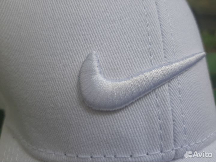 Кепка Nike Черная и Белая