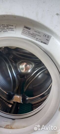 Стиральная машина на запчасти zanussi