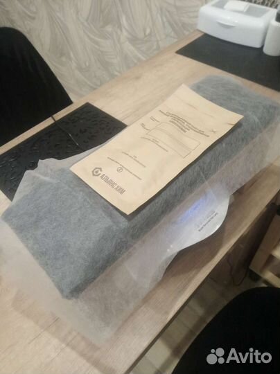 Подставка для рук маникюрная