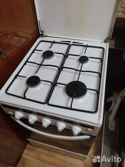 Газовая плита бу zanussi ZCG 568 GW