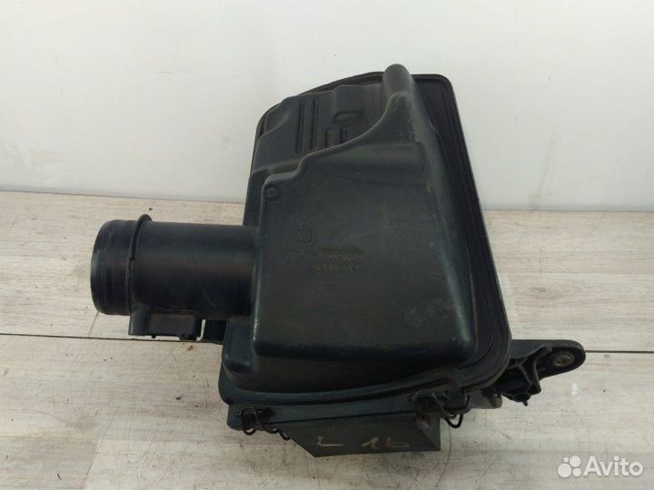 Корпус воздушного фильтра Nissan Qashqai Vi HR16DE