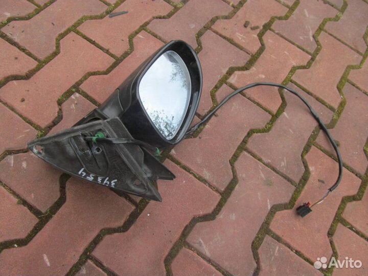 Зеркало левое Volkswagen Passat B6 2006-2011