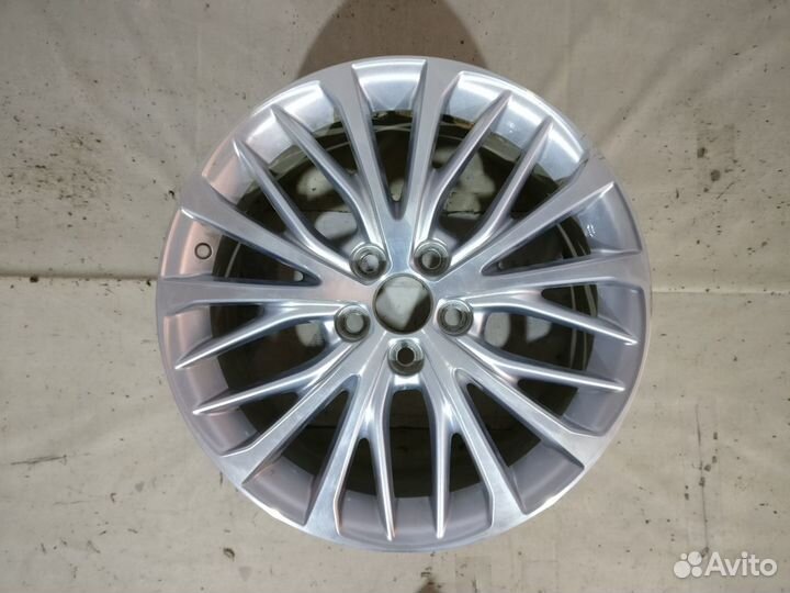 Toyota Camry V70 Диск Колесный R18 Бу оригинал