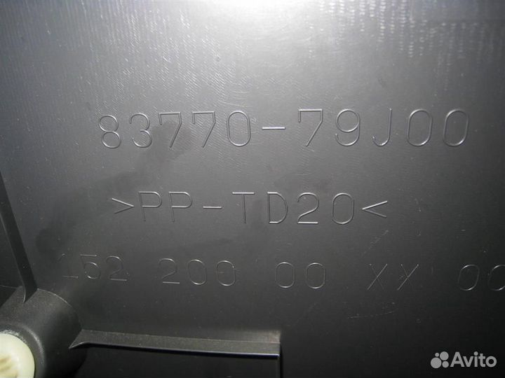 Обшивка крышки багажника fiat Sedici 2007