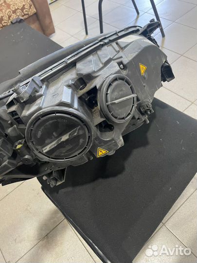 Фара левая передняя Mercedes w221 рест новая