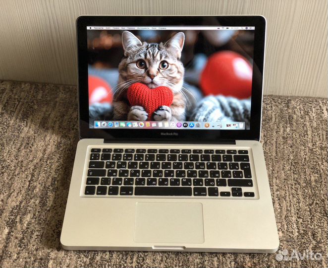 Премиум ноутбук Apple MacBook Pro 13 240 SSD