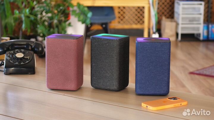 Умная колонка Яндекс Станция 2 с Алисой