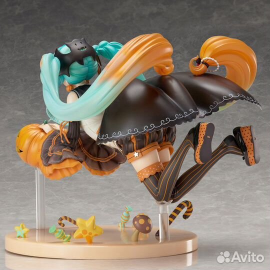 Hatsune Miku Trick or Miku Ver