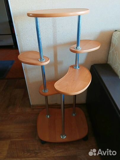 Подставка для цветов