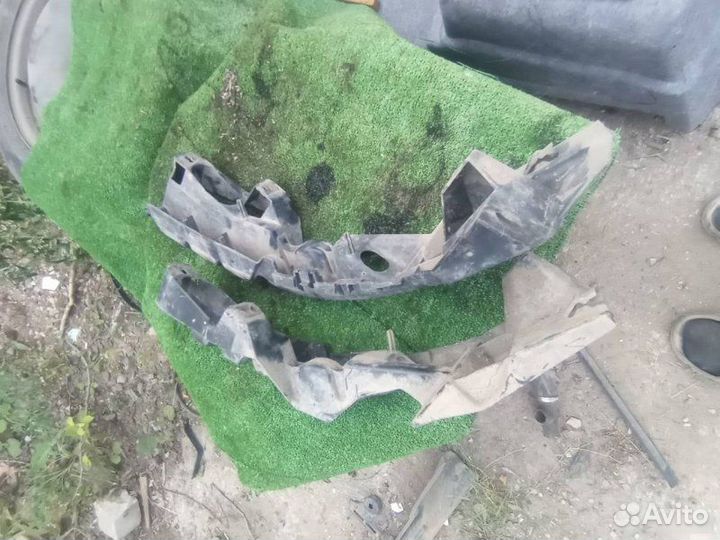 Подфарник Renault Scenic 2