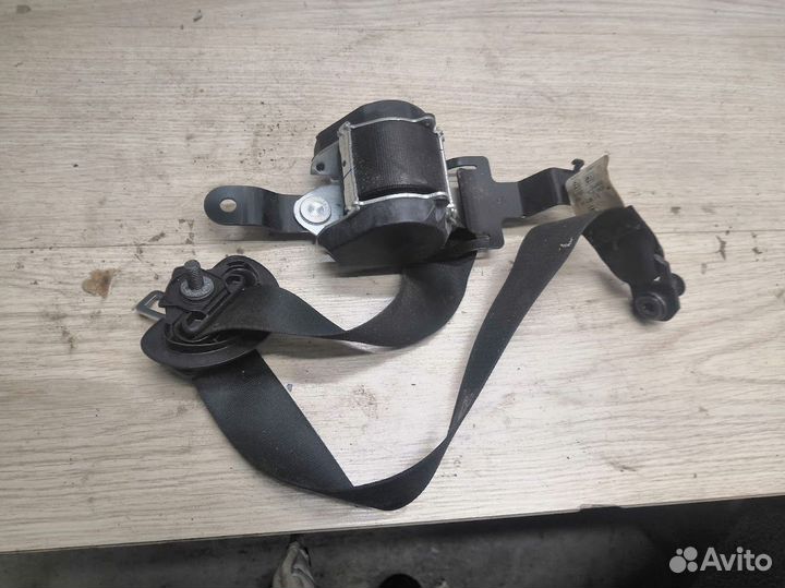Ремень безопасности левый задний BMW X5 E70