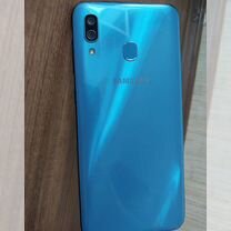 Samsung Galaxy A30, 3/32 ГБ