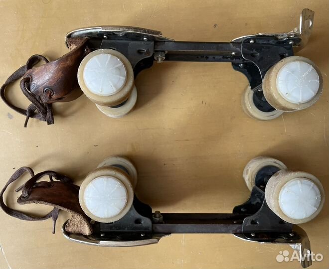 Коньки роликовые СССР