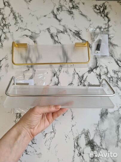 Полка навесная для ванной