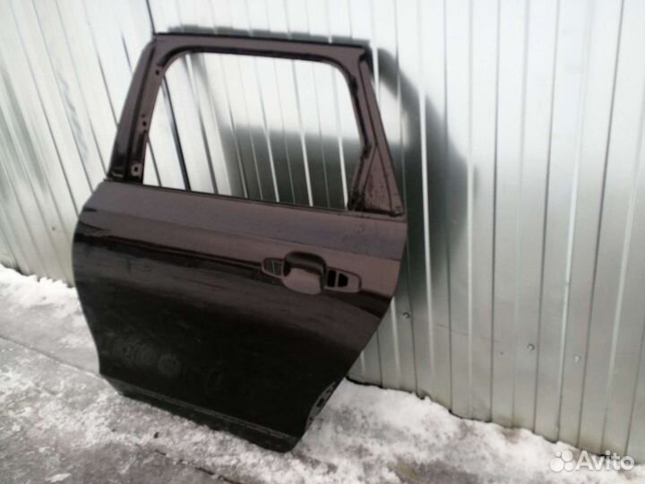 Дверь задняя левая на Volvo V90 2 поколение