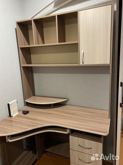 Компьютерный стол, торг