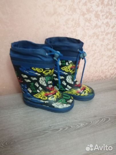 Резиновые сапоги