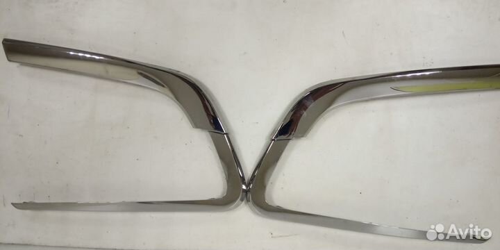 Накладка переднего бампера хром LADA Vesta