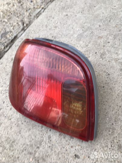 Стоп на toyota vItz 02