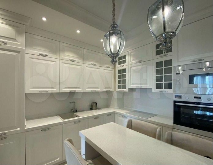 2-к. квартира, 50 м², 12/13 эт.