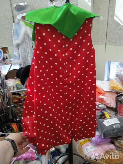 Клубничка карнавальный костюм