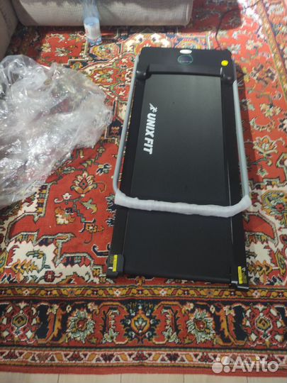 Беговая дорожка unix Fit R-200V