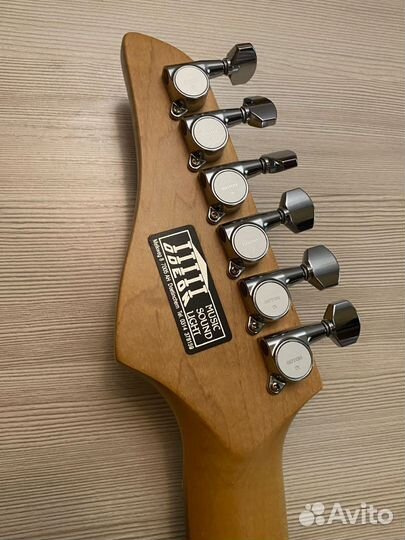 Электрогитара