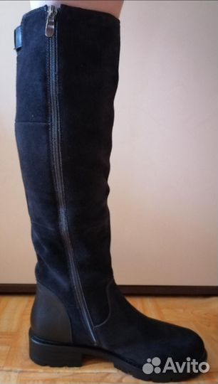Зимние женские сапоги 38