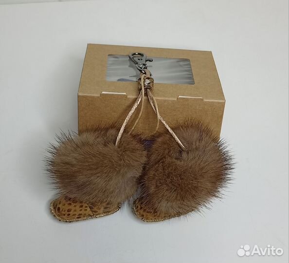 Меховые сувениры