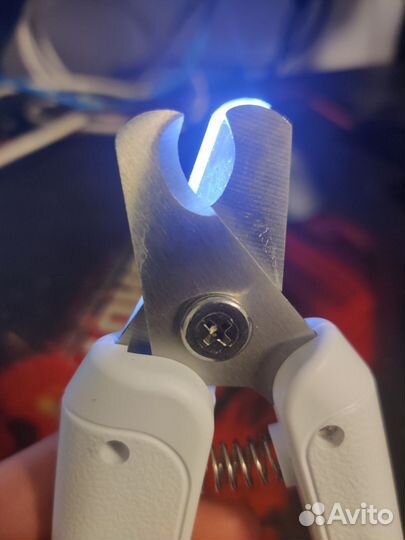 Умный когтерез, с пилкой и LED фонарём