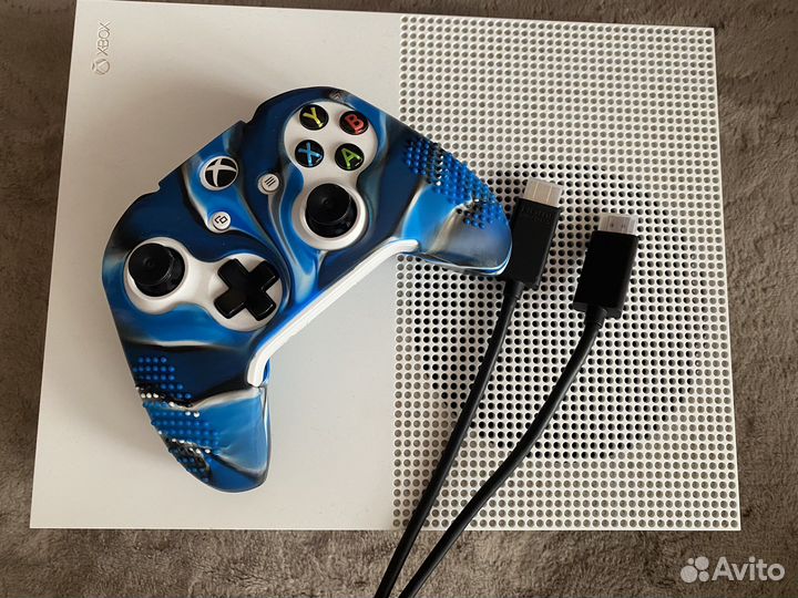 Игровая приставка xbox one s 1 тб