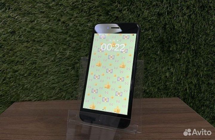 iPhone SE (2020), 128 ГБ
