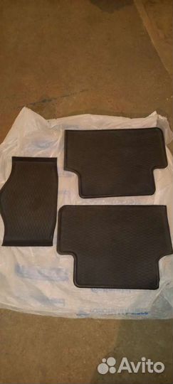 Резиновый коврик Renault Megane