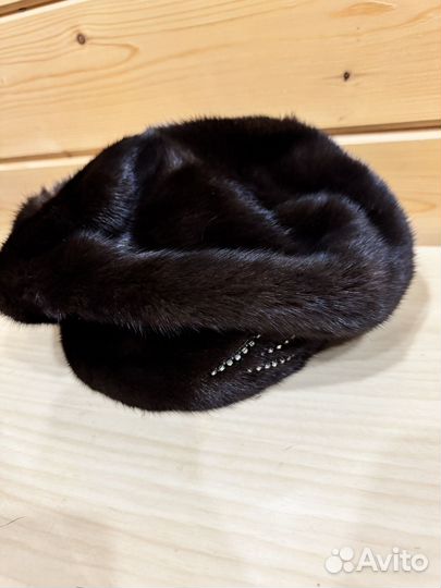Берет женский норковый