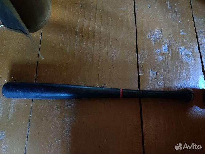 Бейсбольная бита