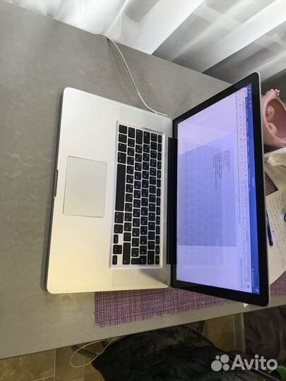 Продаю MacBook Pro