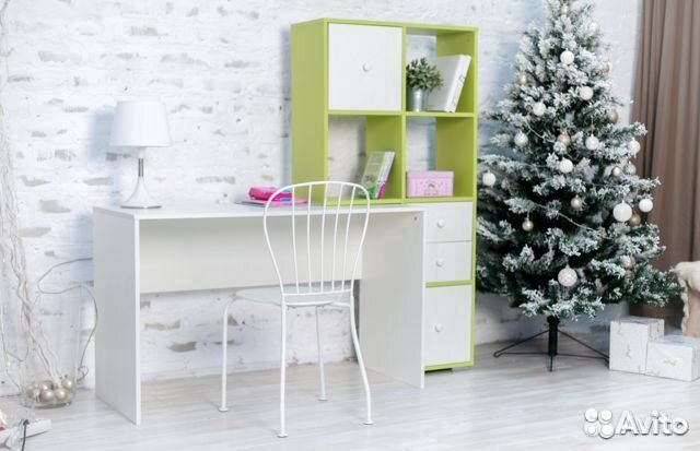 Письменный стол