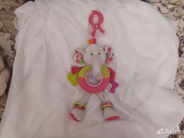 Игрушка подвеска на коляску